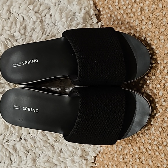 Call it Spring Sandals - Picture 13 of 16